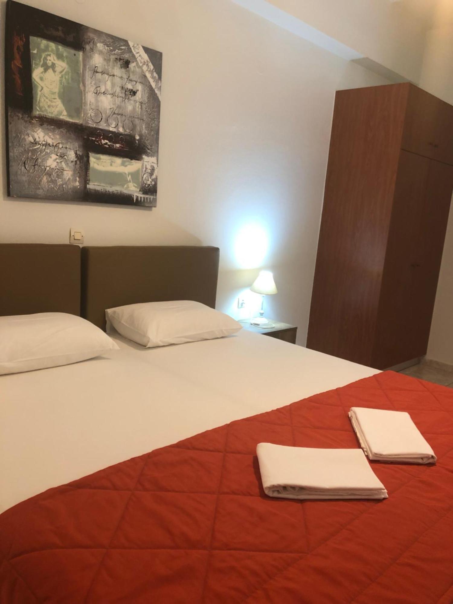 Apartment Chrisanthi &